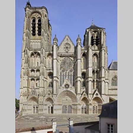 Appartement Entier Bourges Avaricum Centre Ville المظهر الخارجي الصورة